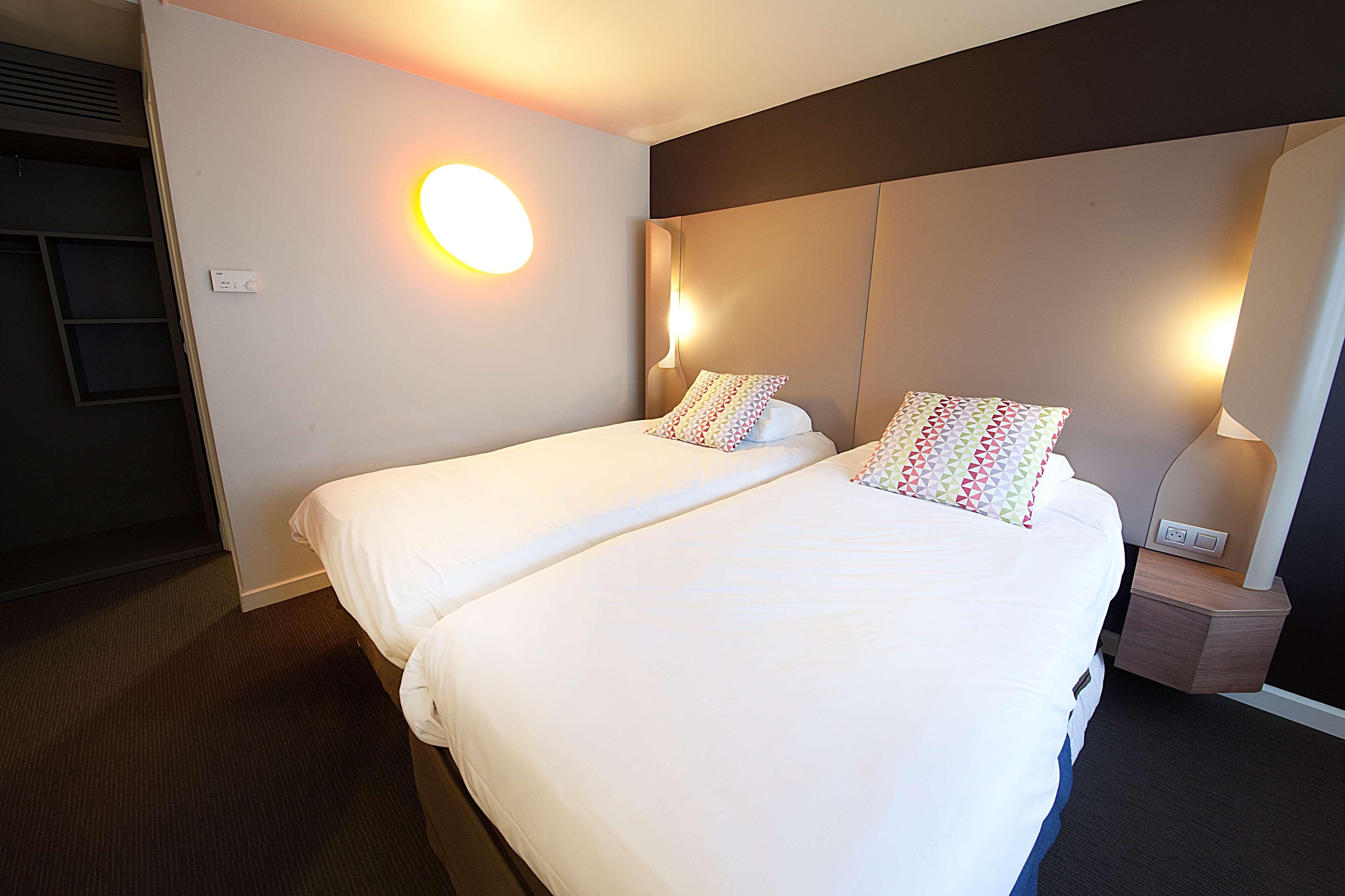 Campanile Clermont-Ferrand ~ Aubiere Hotel Luaran gambar